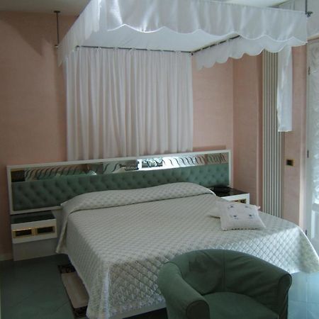 Hotel Matilde Марина ди Маса Стая снимка